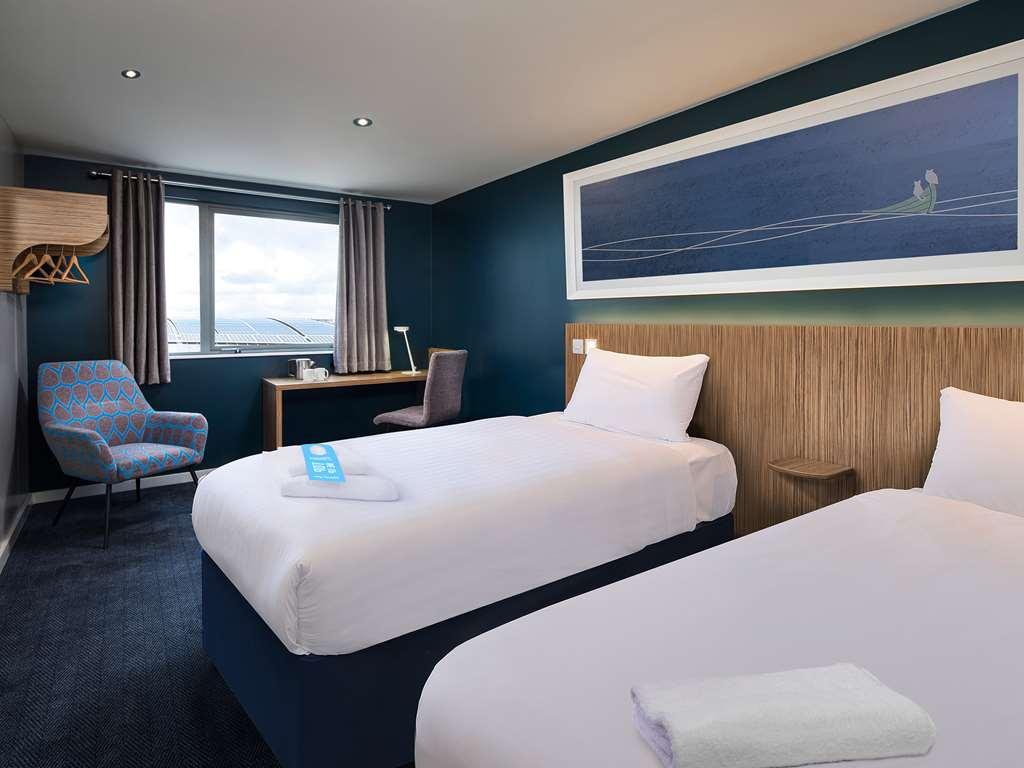 Travelodge London Stratford Hotel Bilik gambar